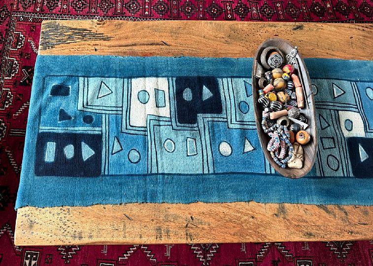 Photo for Contemporary Mali indigo cloth